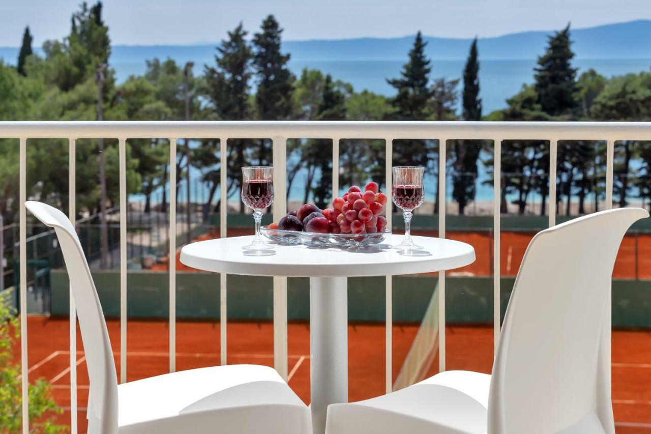 Apartments Ratko Tucepi Ngoại thất bức ảnh