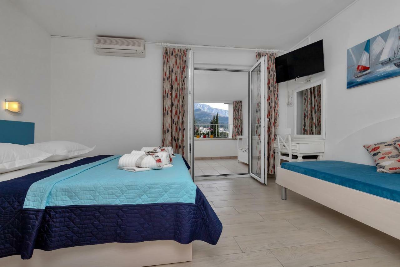 Apartments Ratko Tucepi Ngoại thất bức ảnh